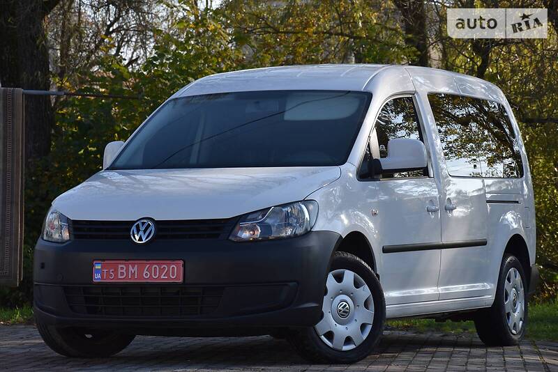 Грузопассажирский фургон Volkswagen Caddy 2012 в Дрогобыче