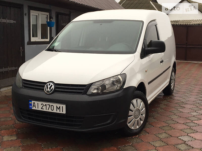 Грузопассажирский фургон Volkswagen Caddy 2011 в Броварах