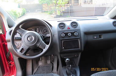 Грузовой фургон Volkswagen Caddy 2014 в 
