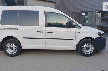 Минивэн Volkswagen Caddy 2015 в Калуше
