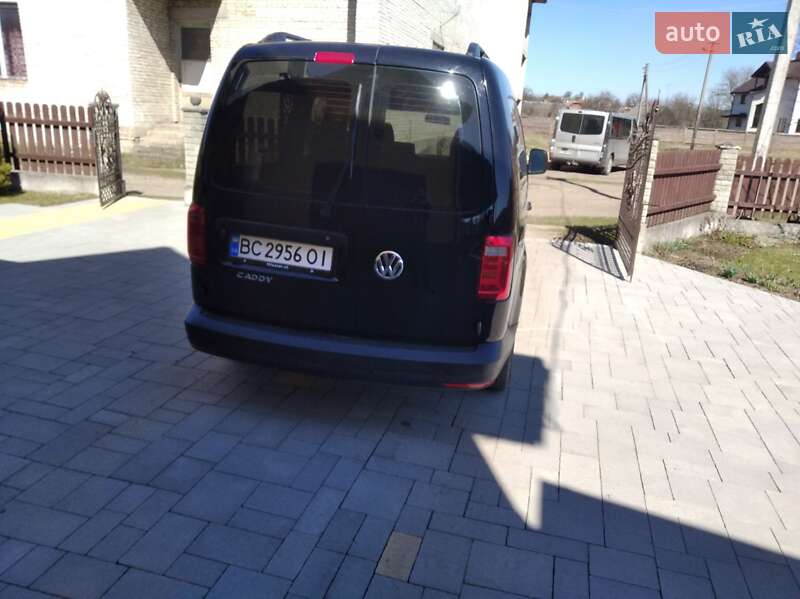 Пикап Volkswagen Caddy 2016 в Львове