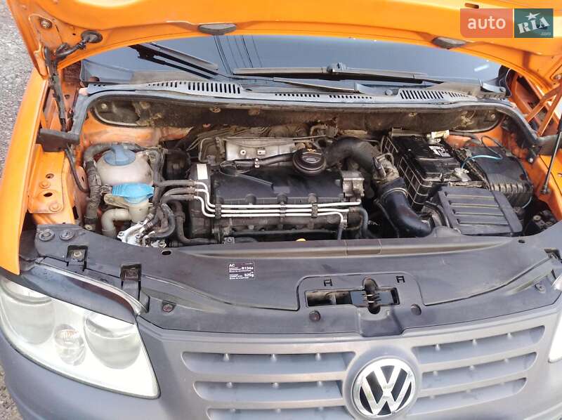 Минивэн Volkswagen Caddy 2005 в Рахове
