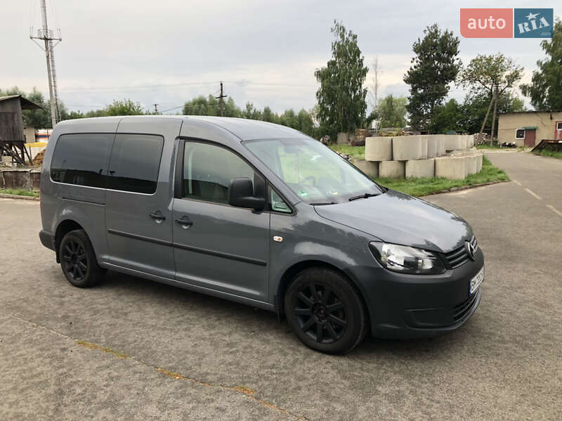 Мінівен Volkswagen Caddy 2011 в Сумах