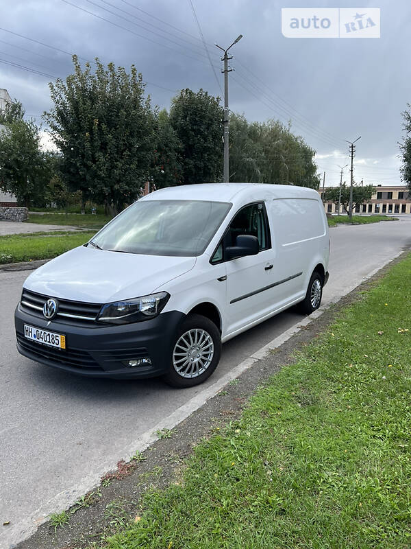 Грузовой фургон Volkswagen Caddy 2017 в 