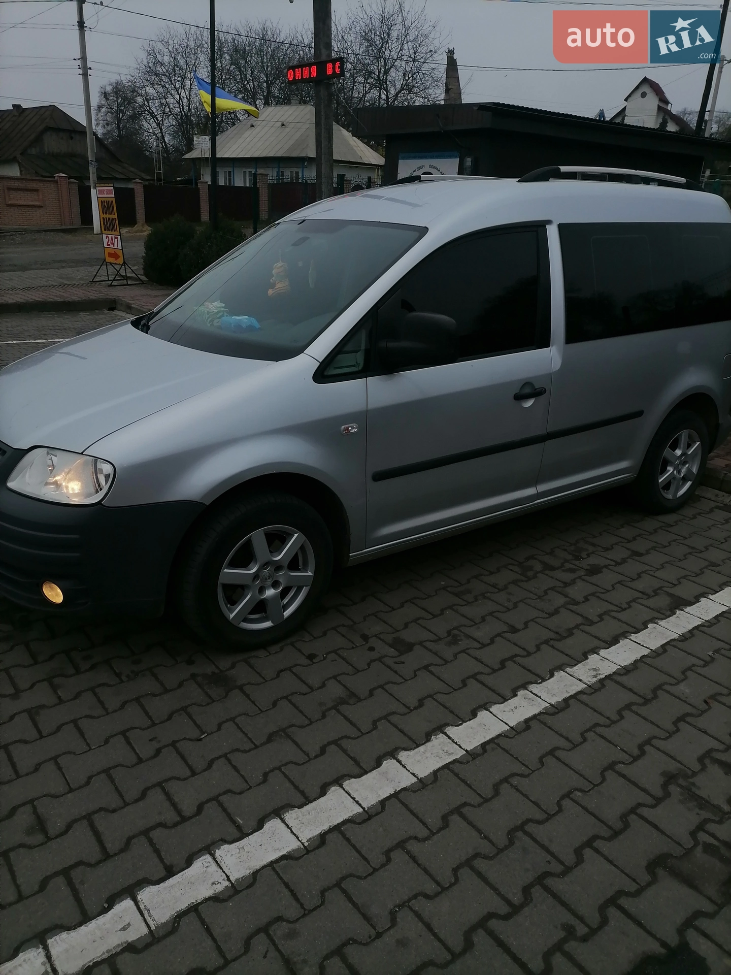 2010 Volkswagen Caddy - мініатюра 11