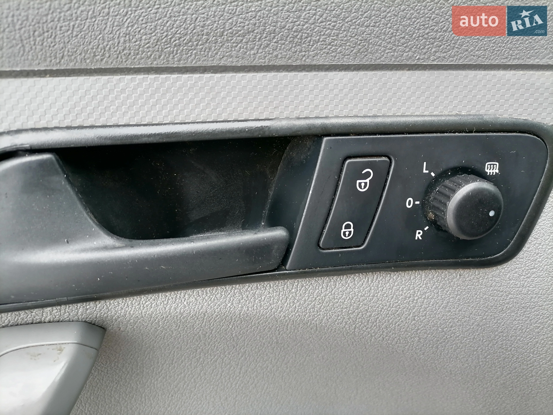 2010 Volkswagen Caddy - мініатюра 9