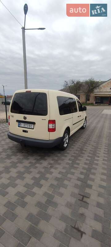 Минивэн Volkswagen Caddy 2010 в Шепетовке