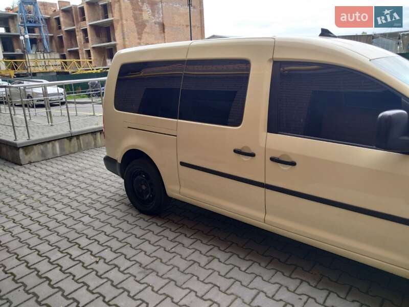 Минивэн Volkswagen Caddy 2011 в Хмельницком