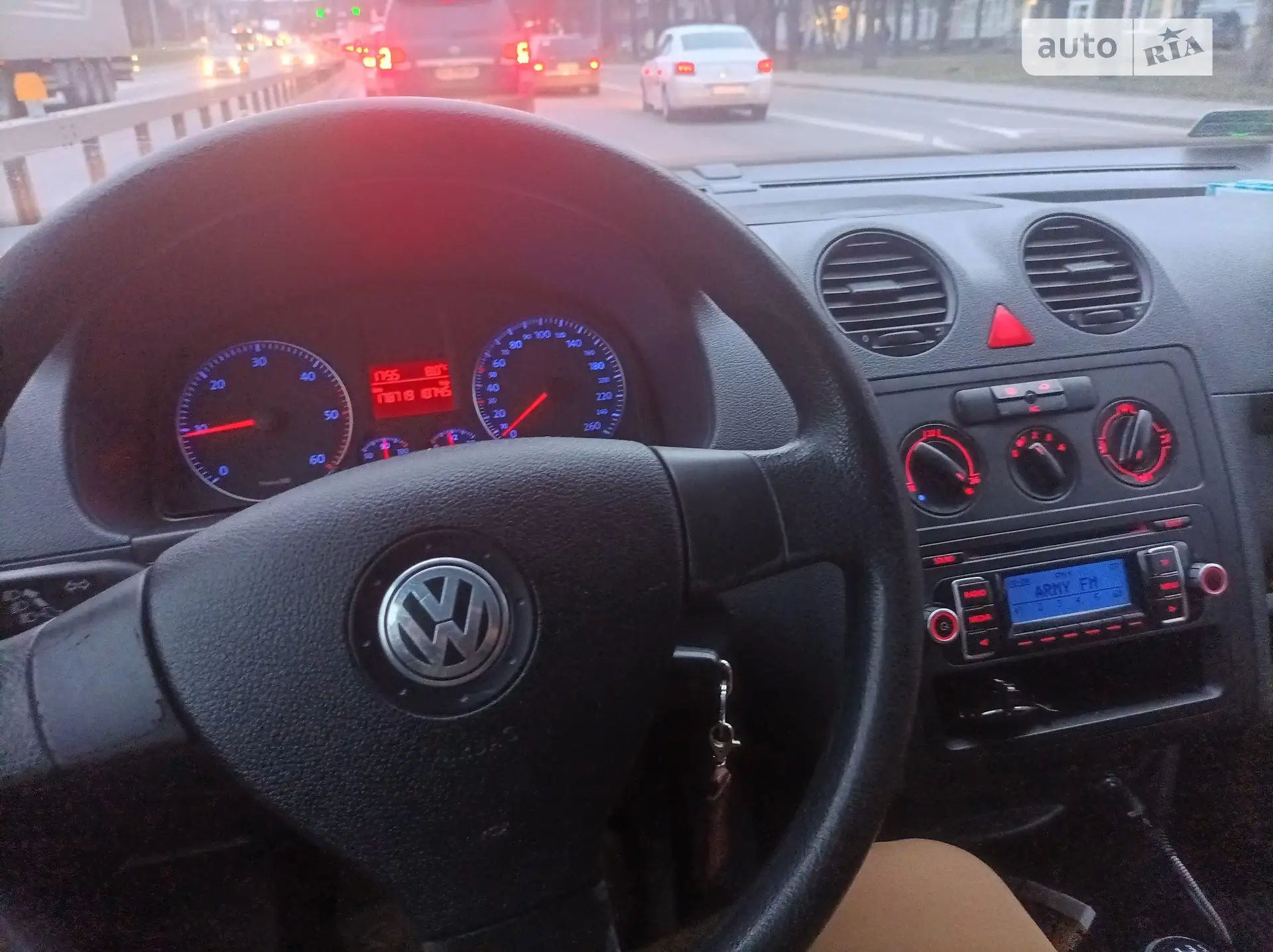 2010 Volkswagen Caddy - мініатюра 2