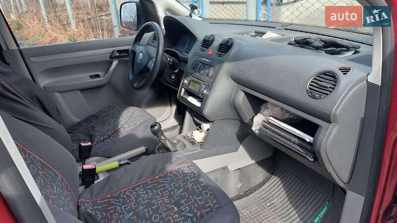 Минивэн Volkswagen Caddy 2009 в Рокитном