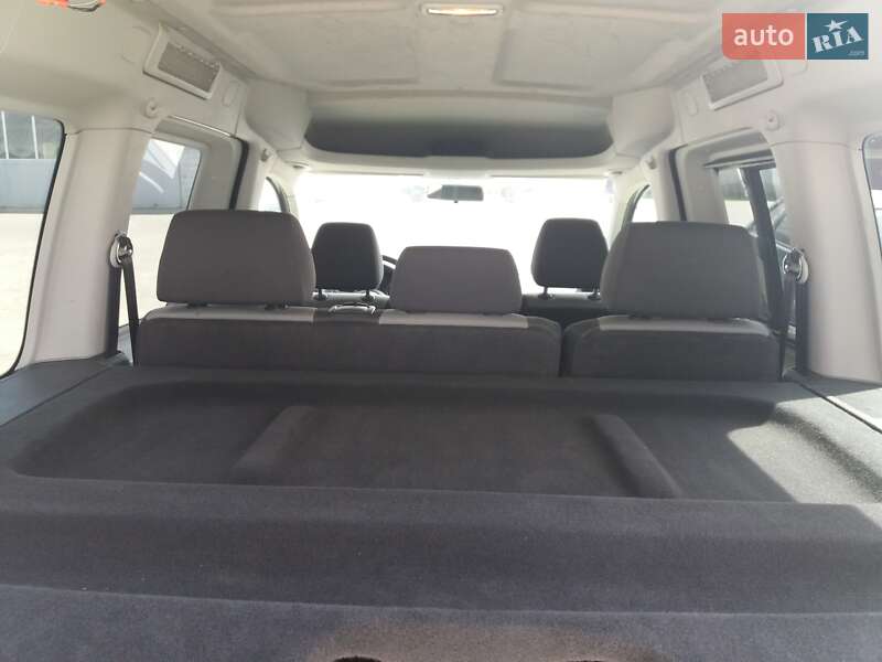 Мінівен Volkswagen Caddy 2010 в Сваляві