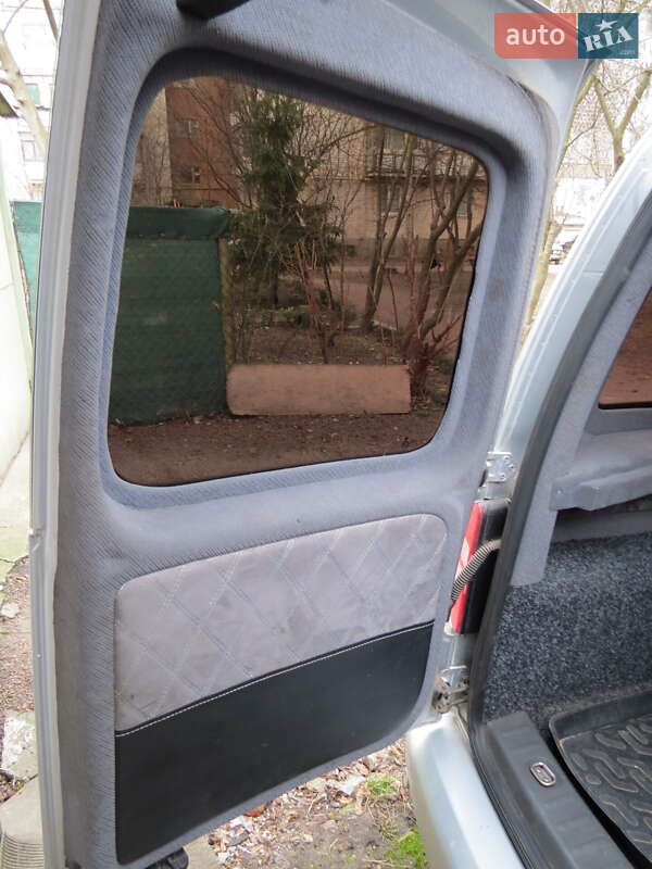 Минивэн Volkswagen Caddy 2011 в Житомире