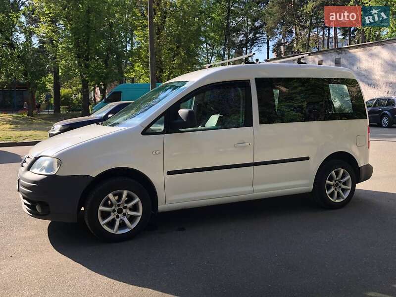 Минивэн Volkswagen Caddy 2005 в Киеве