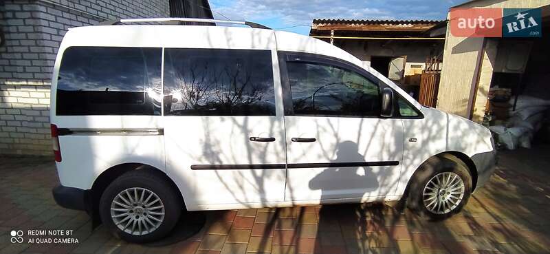 Минивэн Volkswagen Caddy 2005 в Запорожье
