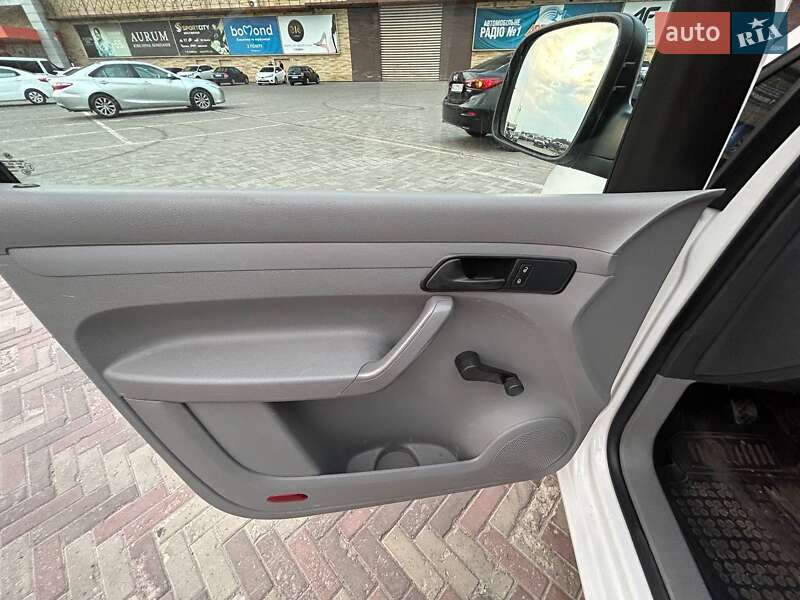 Минивэн Volkswagen Caddy 2008 в Харькове фото 10 Минивэн Volkswagen Caddy 2008 в Харькове