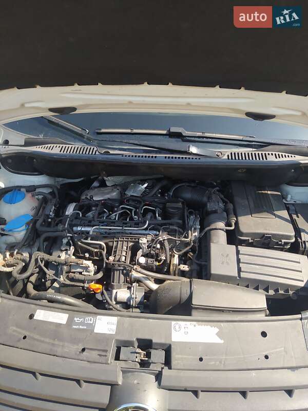 Минивэн Volkswagen Caddy 2012 в Овруче