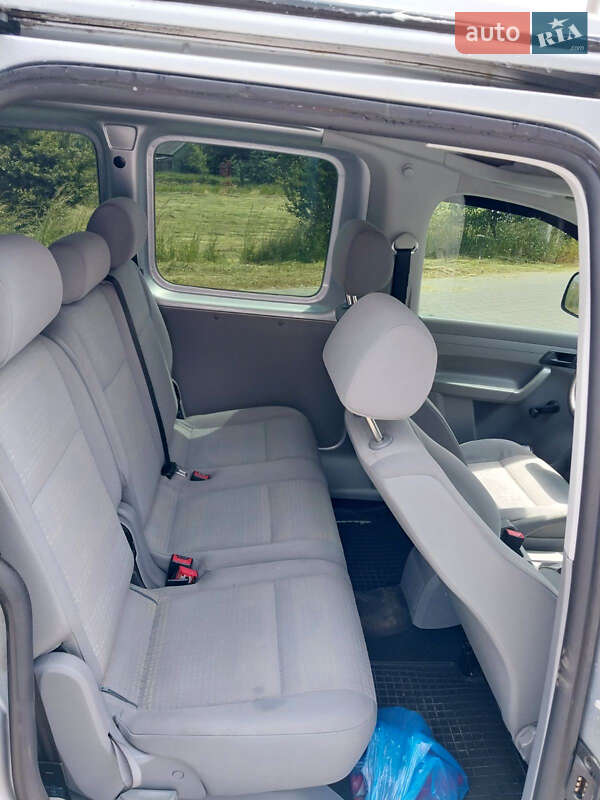 Мінівен Volkswagen Caddy 2008 в Пустомитах