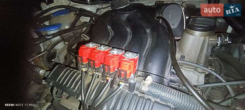 Минивэн Volkswagen Caddy 2009 в Голованевске фото 24 Минивэн Volkswagen Caddy 2009 в Голованевске