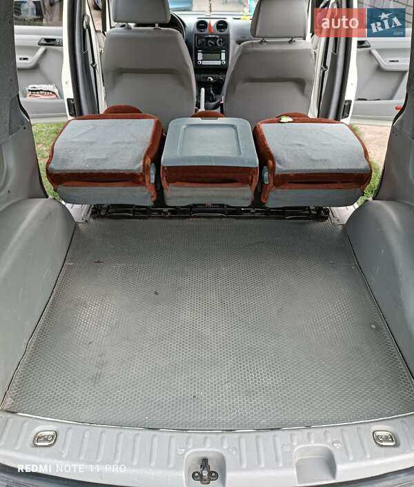 Минивэн Volkswagen Caddy 2009 в Голованевске фото 48 Минивэн Volkswagen Caddy 2009 в Голованевске