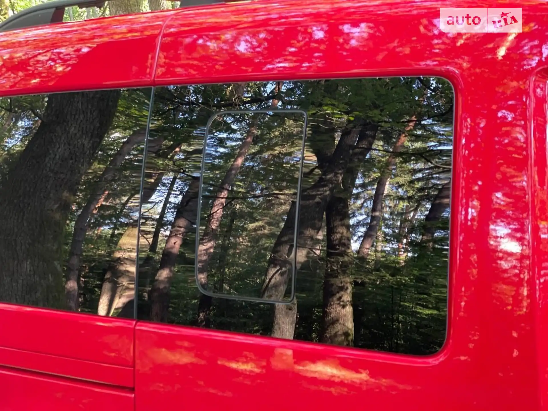 2010 Volkswagen Caddy - мініатюра 26