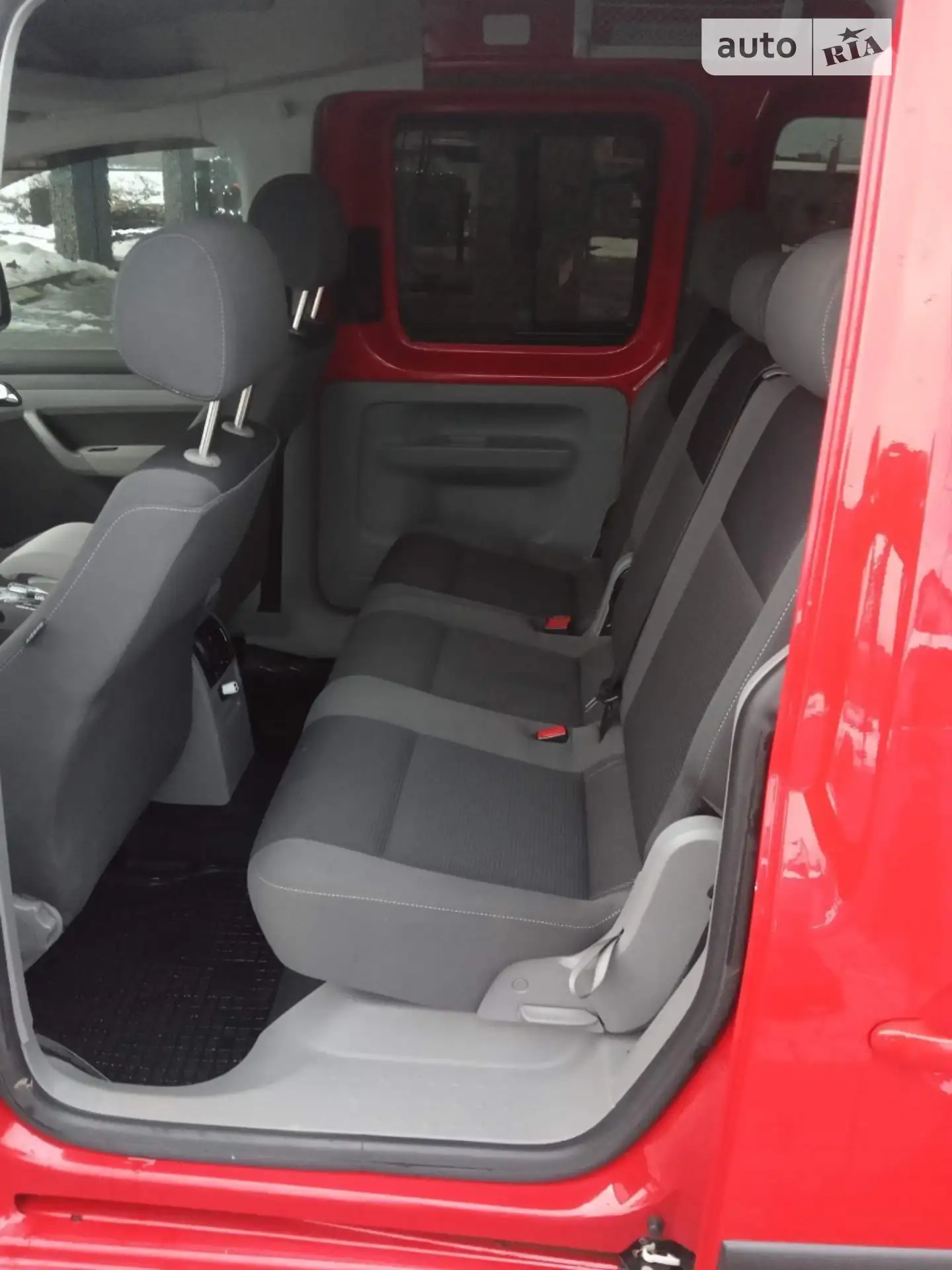 2010 Volkswagen Caddy - мініатюра 32