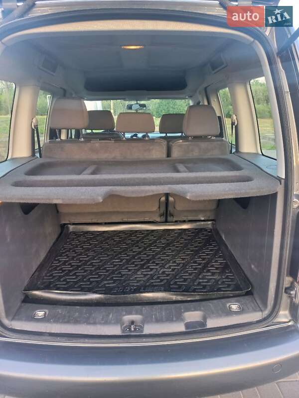 Мінівен Volkswagen Caddy 2015 в Виноградові