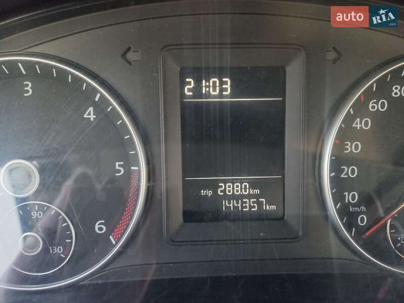Мінівен Volkswagen Caddy 2015 в Виноградові