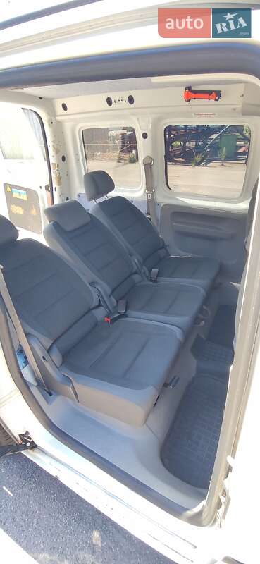 Мінівен Volkswagen Caddy 2012 в Черкасах