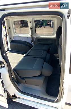 Минивэн Volkswagen Caddy 2012 в Черкассах