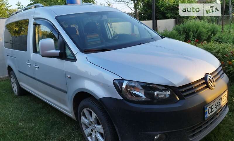 Минивэн Volkswagen Caddy 2013 в Черновцах