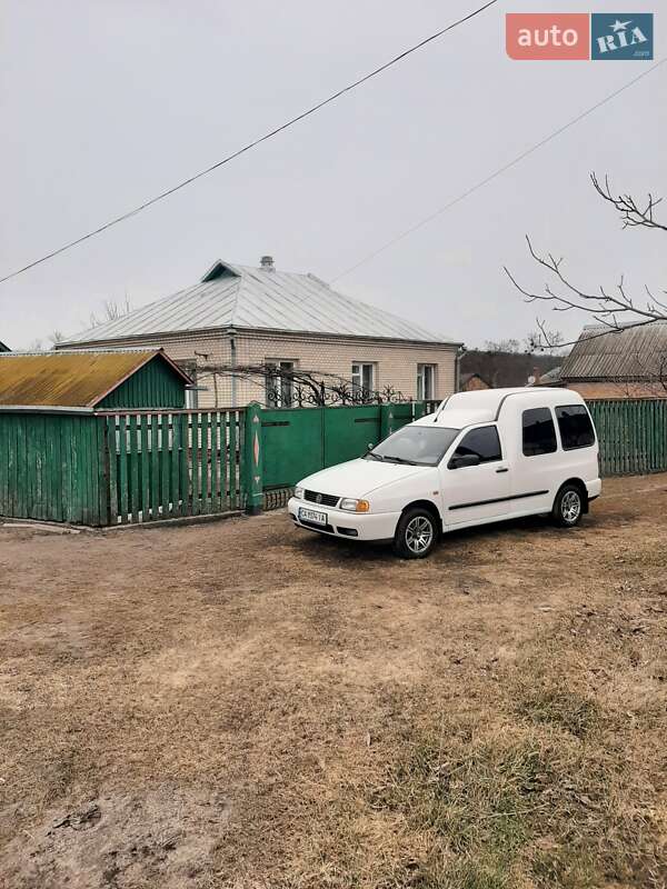 Пикап Volkswagen Caddy 2001 в Смеле