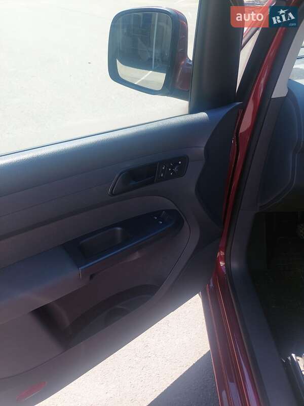 Минивэн Volkswagen Caddy 2011 в Ивано-Франковске фото 24 Минивэн Volkswagen Caddy 2011 в Ивано-Франковске