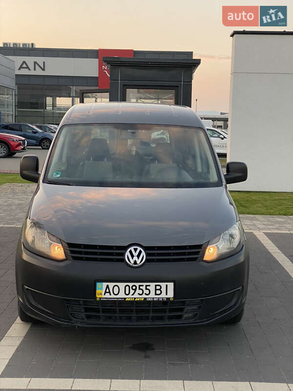 Volkswagen Caddy 2012