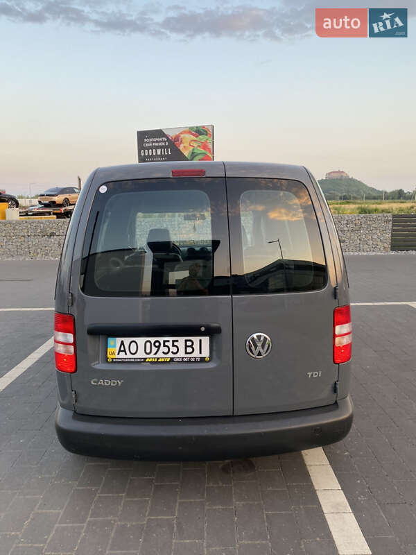 Минивэн Volkswagen Caddy 2012 в Мукачево