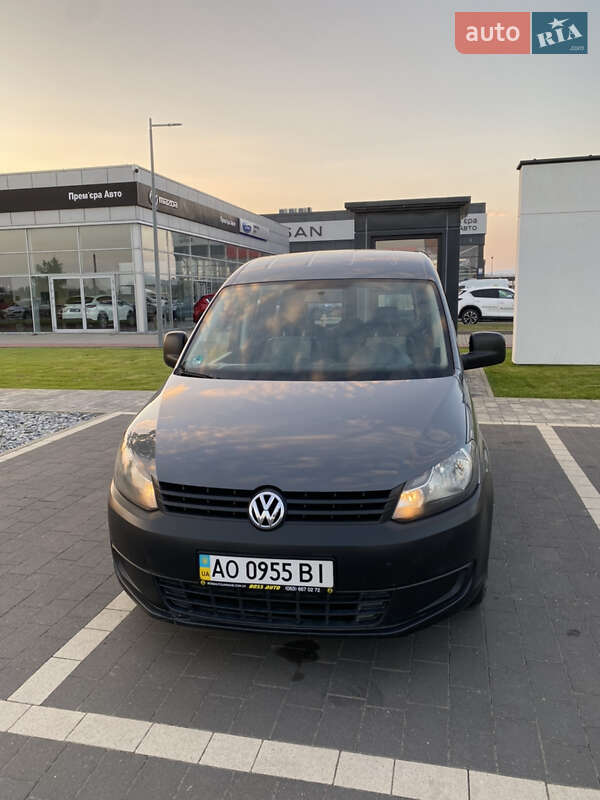 Минивэн Volkswagen Caddy 2012 в Мукачево