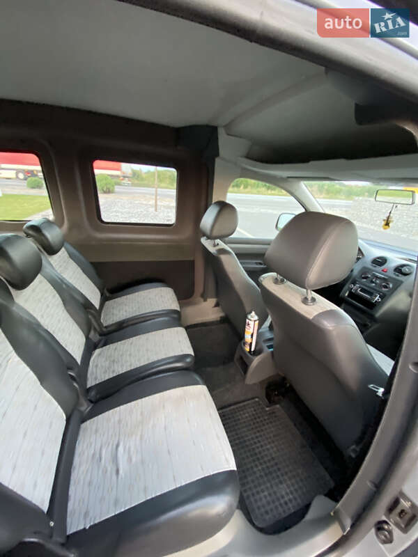 Минивэн Volkswagen Caddy 2012 в Мукачево