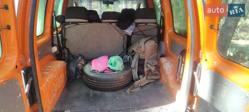 Минивэн Volkswagen Caddy 2007 в Новомосковске