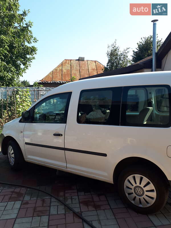 Мінівен Volkswagen Caddy 2013 в Харкові