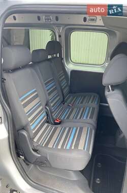 Минивэн Volkswagen Caddy 2012 в 