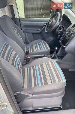 Минивэн Volkswagen Caddy 2012 в 