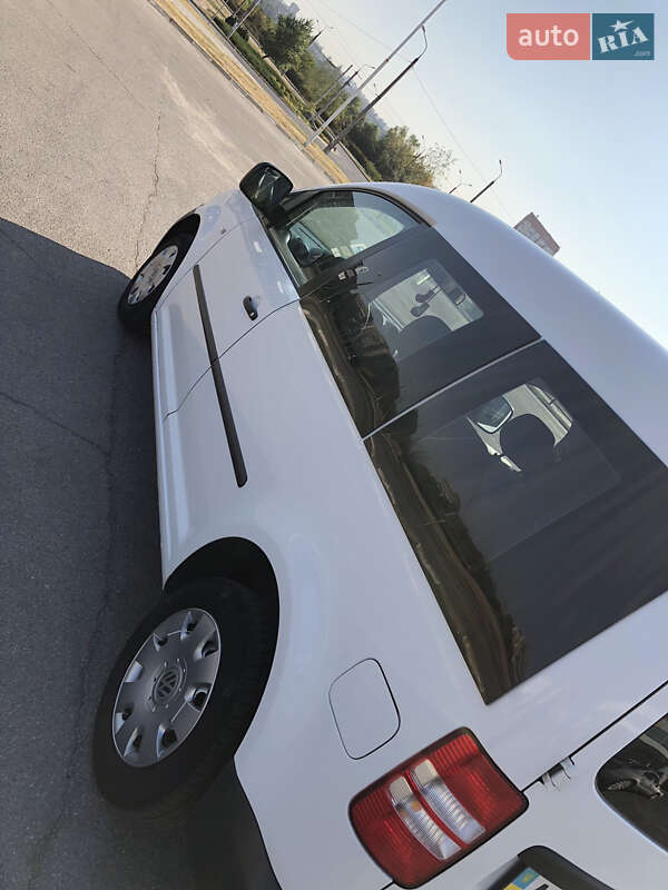 Минивэн Volkswagen Caddy 2011 в Запорожье