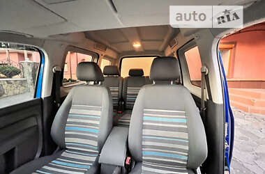 Минивэн Volkswagen Caddy 2011 в 