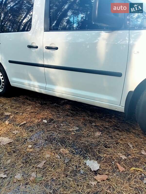 Минивэн Volkswagen Caddy 2005 в Броварах