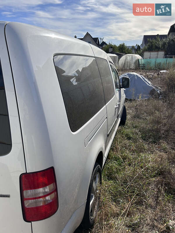 Минивэн Volkswagen Caddy 2014 в Броварах