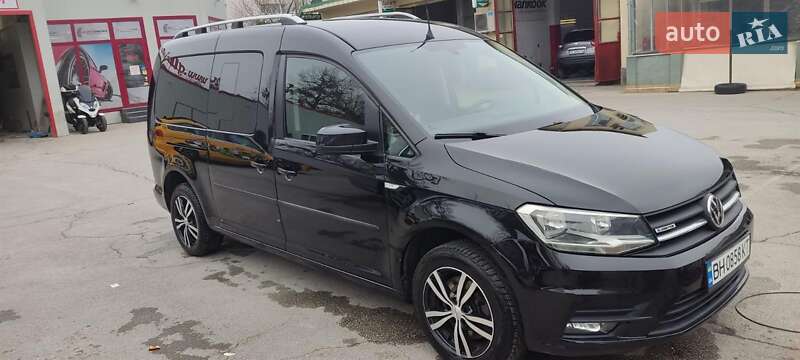 Минивэн Volkswagen Caddy 2016 в Одессе