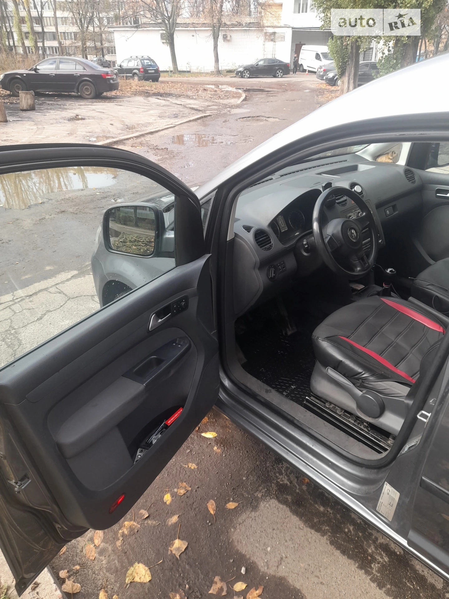2011 Volkswagen Caddy - мініатюра 9