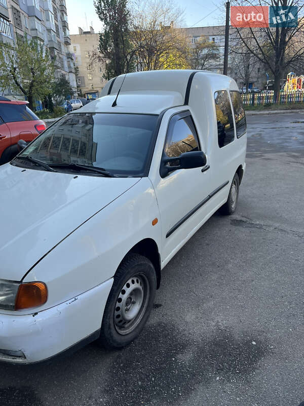 Минивэн Volkswagen Caddy 2003 в Кропивницком