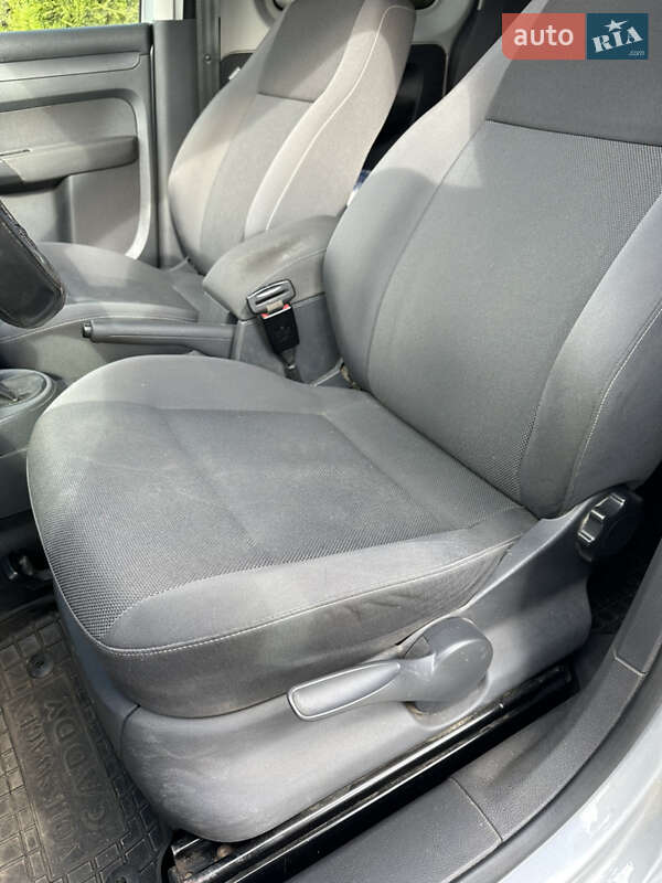 Мінівен Volkswagen Caddy 2015 в Броварах