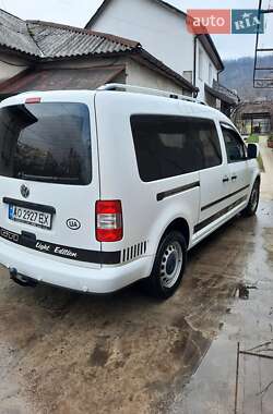 Минивэн Volkswagen Caddy 2010 в Ужгороде