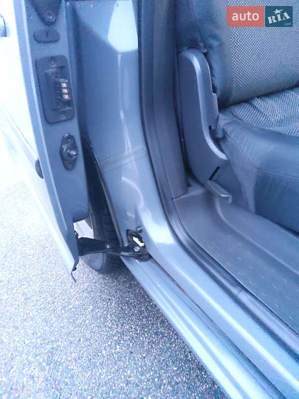 Мінівен Volkswagen Caddy 2013 в Києві